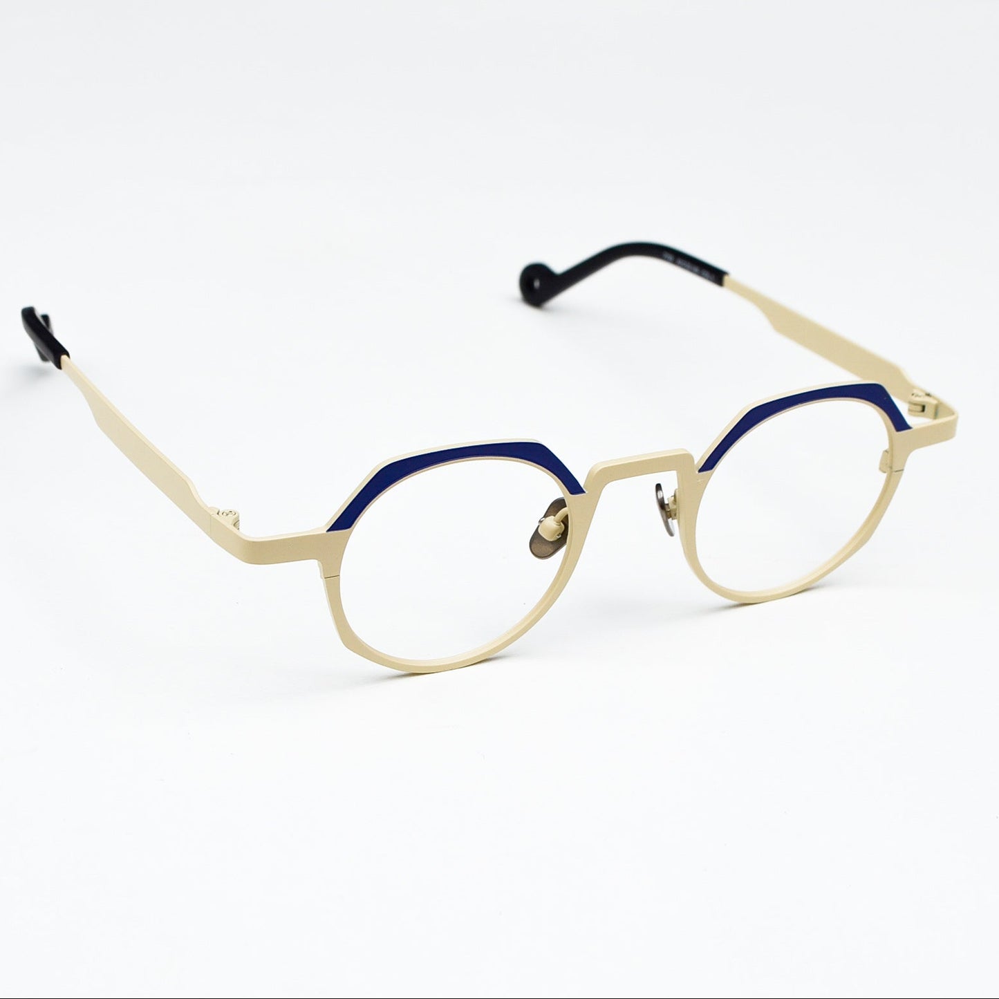 Óculos de Grau Willy Titânio Mod. 7759